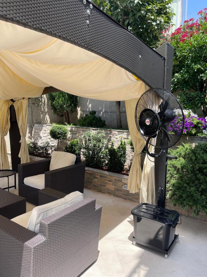 Holiday Home Barska Vila Esterno foto