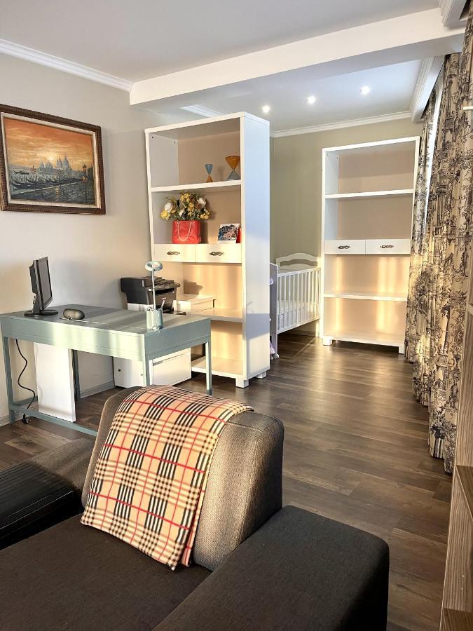 Holiday Home Barska Vila Esterno foto