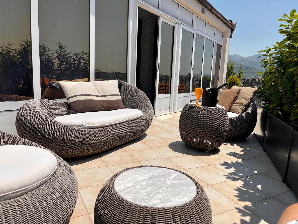 Holiday Home Barska Vila Esterno foto