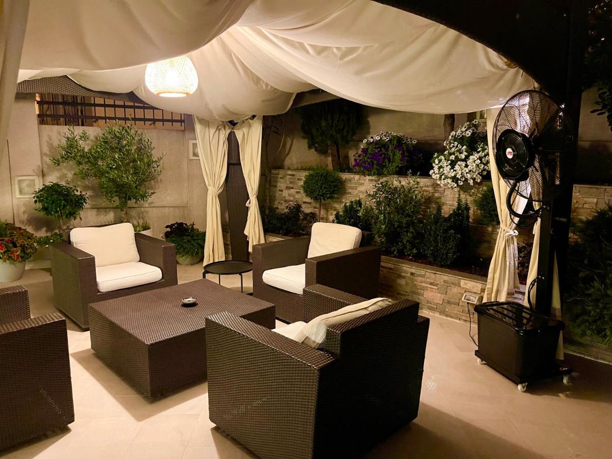 Holiday Home Barska Vila Esterno foto