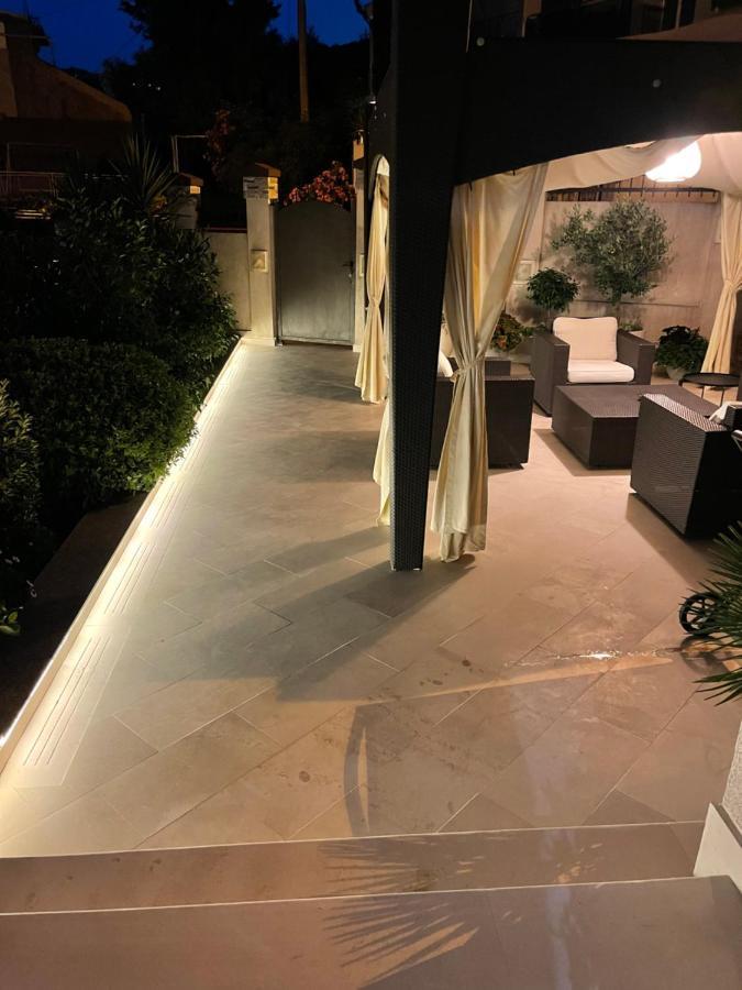 Holiday Home Barska Vila Esterno foto