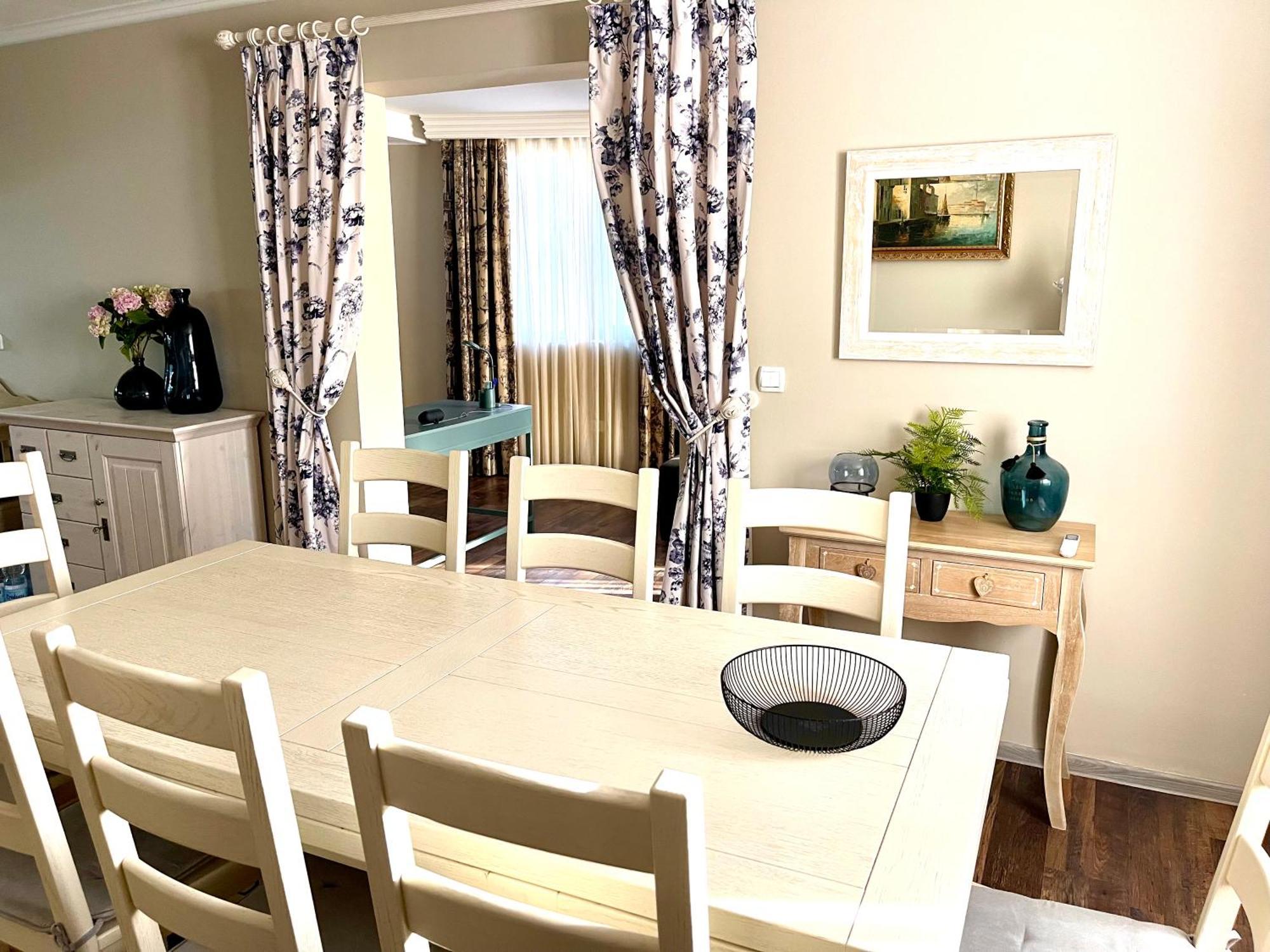 Holiday Home Barska Vila Esterno foto